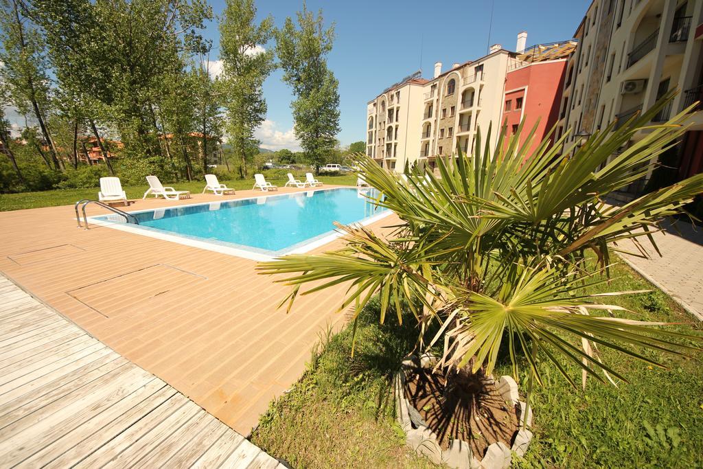 Menada Rocamar Apartments Tsarévo Chambre photo