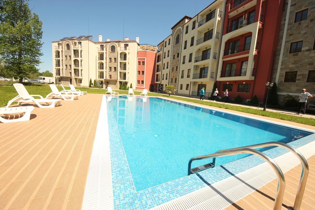 Menada Rocamar Apartments Tsarévo Chambre photo