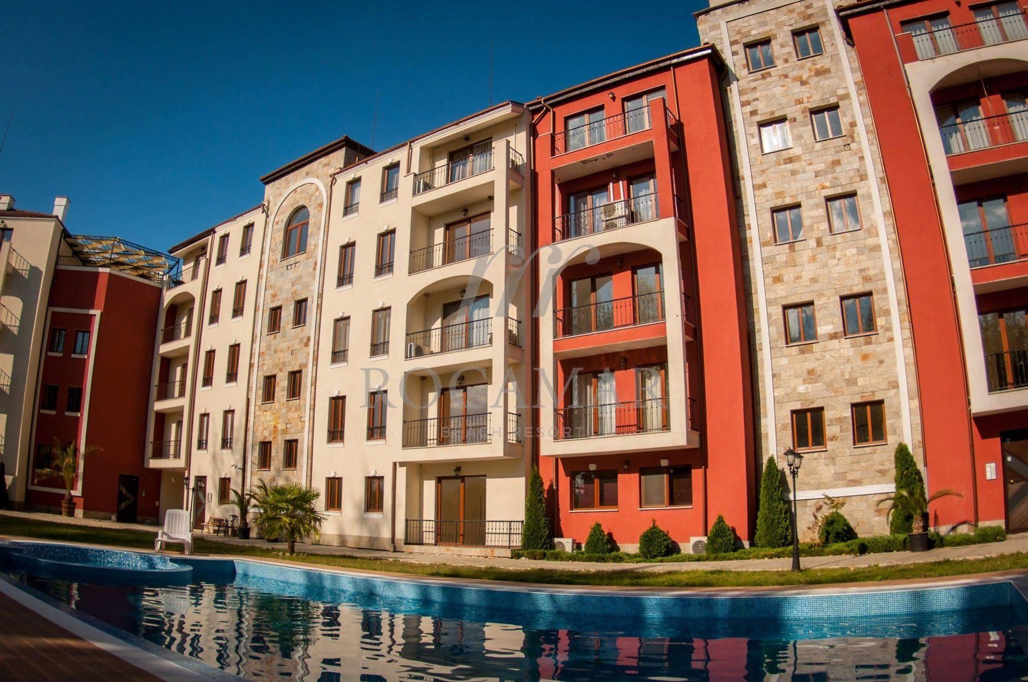 Menada Rocamar Apartments Tsarévo Extérieur photo