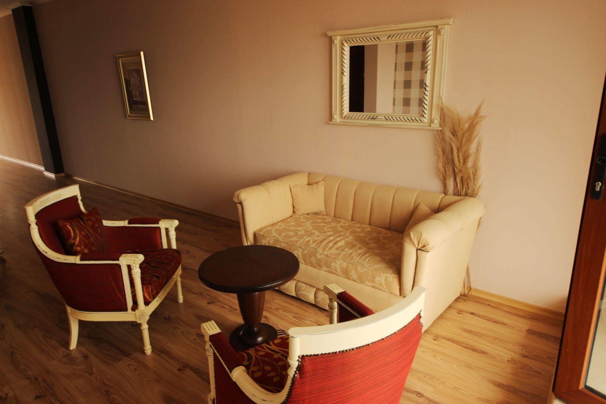 Menada Rocamar Apartments Tsarévo Extérieur photo
