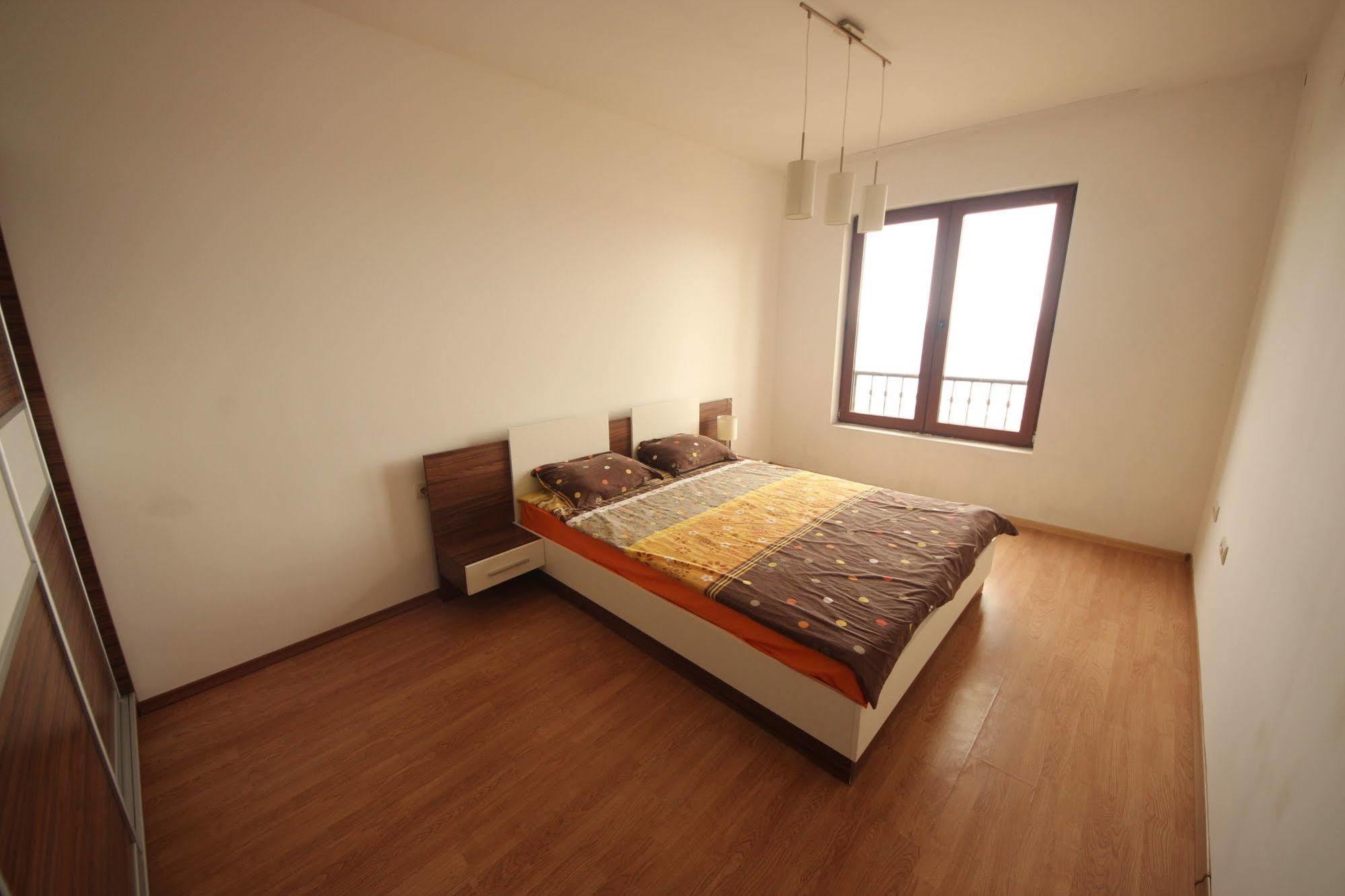Menada Rocamar Apartments Tsarévo Extérieur photo